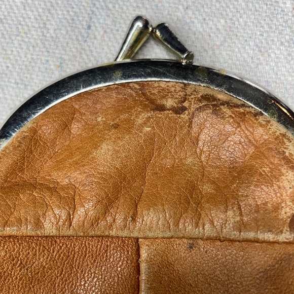 Vintage Leather Coin Purse - Picture 3 of 8